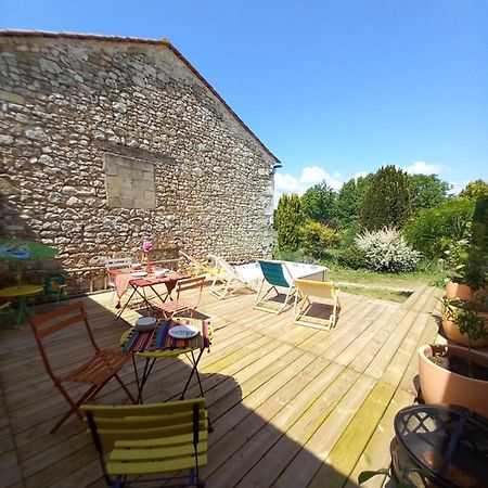 La Yourte Des Merveillaux Riocaud Exterior photo